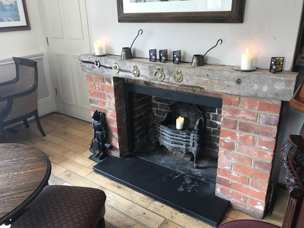 The Mortimer Arms (Adults Only) 拉姆西 外观 照片